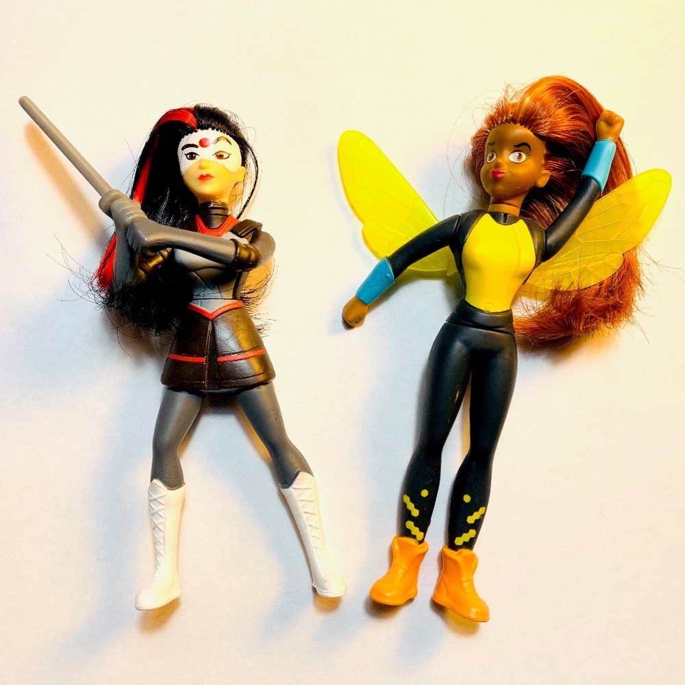 DC Super Hero Girls Katana and Bumblebee Figures McDonalds Happy Meal Toys